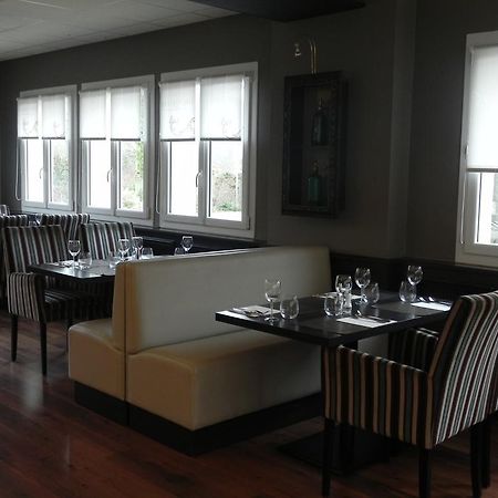 Le Bistroquet Hotel Lusignan Ngoại thất bức ảnh